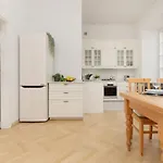 Family Freta Old Town By Renters Apartman